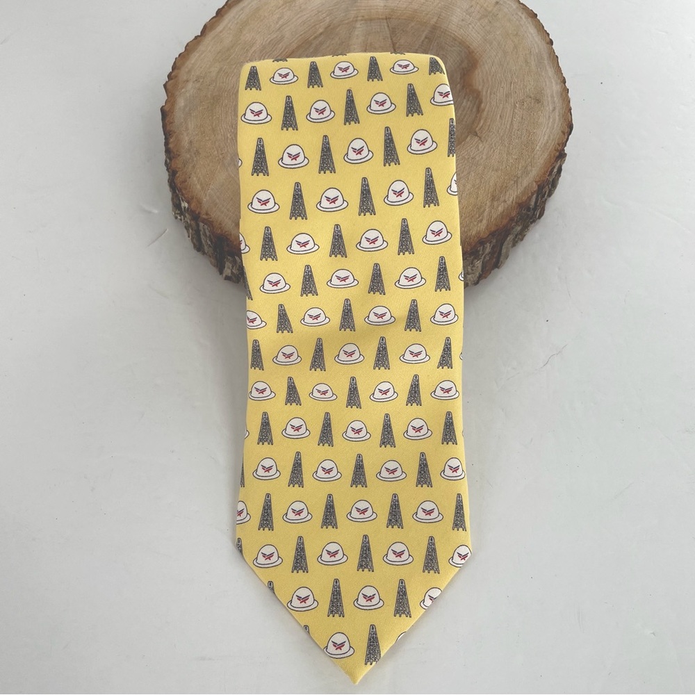 Vineyard Vines Custom Collection American Energy Partners Silk Tie